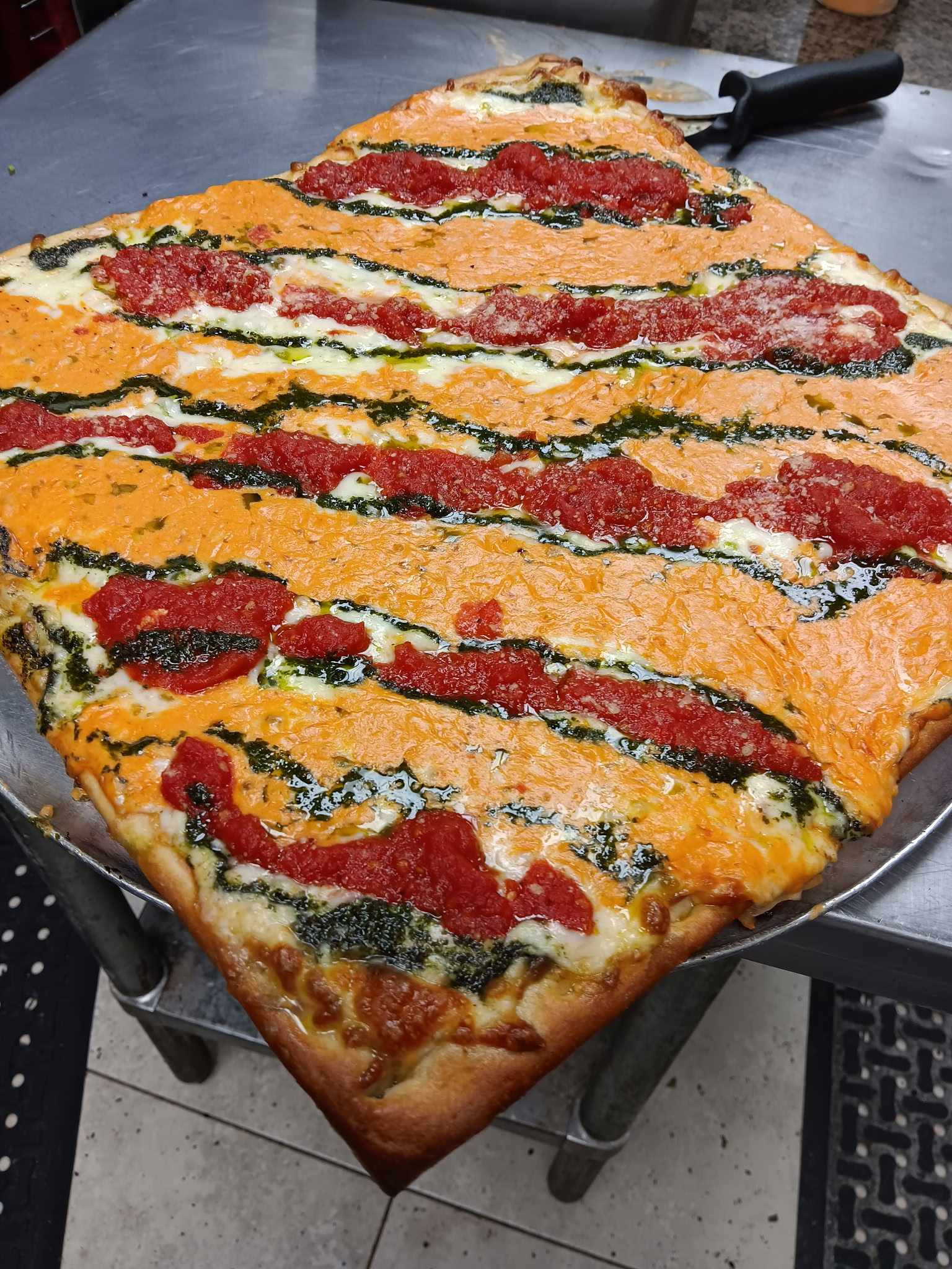 Marinara Vodka Pesto Pizza